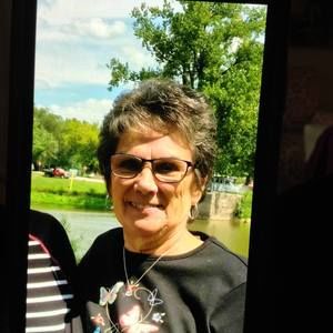 Meet your Posher, Shirley